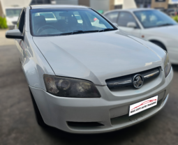 
										Holden Commodore Sedan 2010 full									