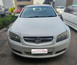 
										Holden Commodore Sedan 2010 full									