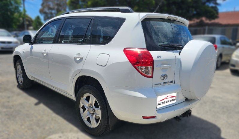 
								Toyota Rav4 2007 full									