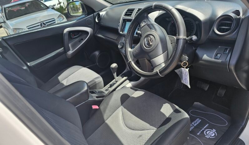 
								Toyota Rav4 2007 full									