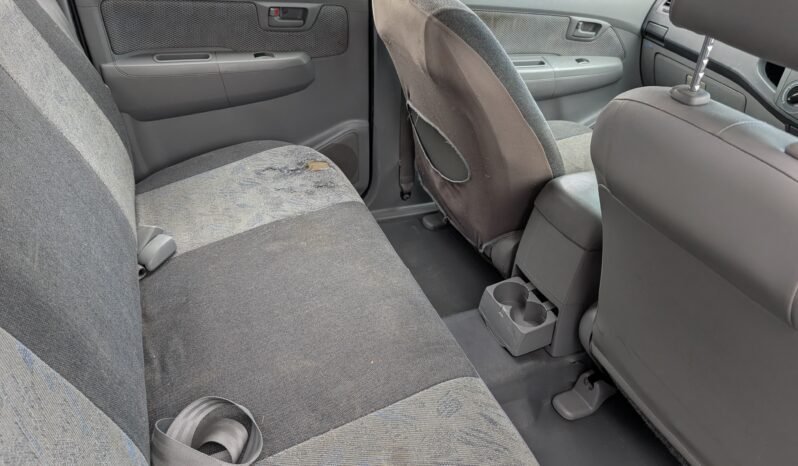 
								Hilux full									