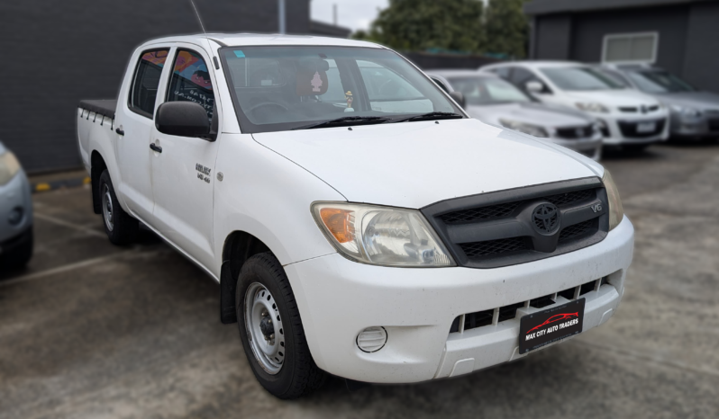 
								Hilux full									
