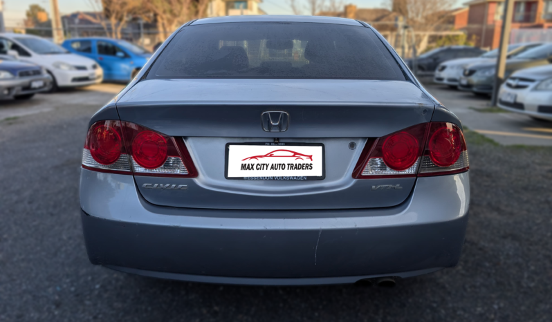 
								Honda Civic full									