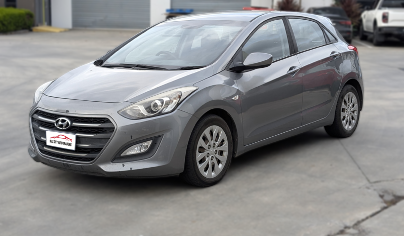 
								Hyundai i30 2016 full									