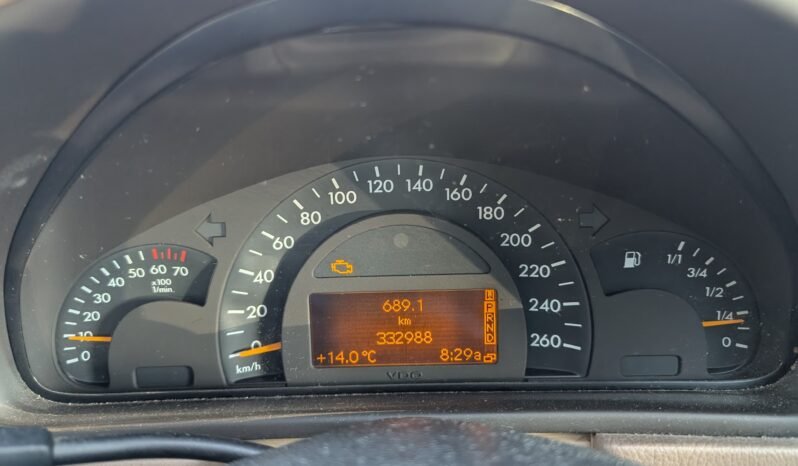 
								Mercedes BENZ  2001 full									