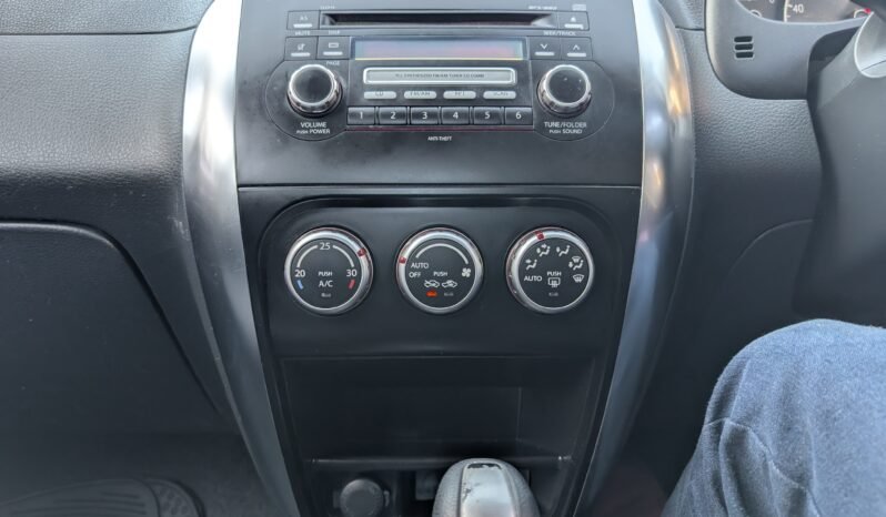
								Suzuki SX4 full									