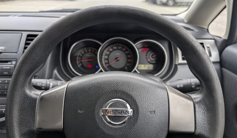 
								Nissan Tiida 2006 full									