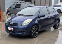 
										Toyota Yaris full									