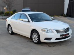 
										TOYOTA Aurion full									