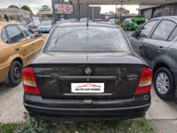 
										Holden Astra 2001 full									