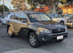 
										TOYOTA RAV4 full									