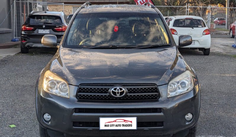 
								TOYOTA RAV4 full									