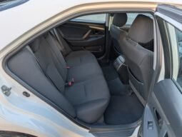
										TOYOTA Aurion full									
