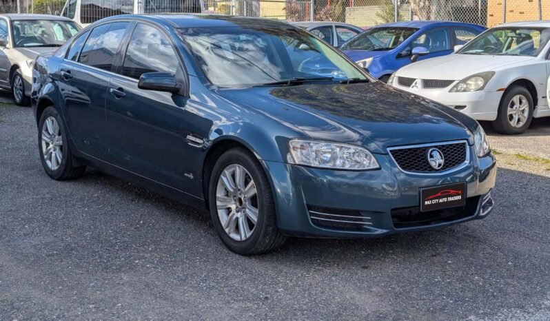 
								Holden Commodore 2012 full									