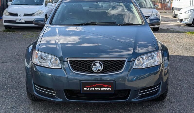 
								Holden Commodore 2012 full									