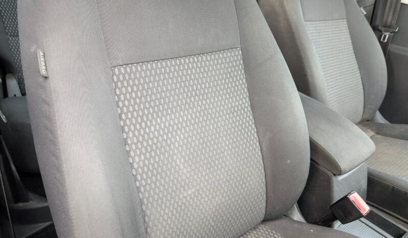 
								Volkswagen Tiguan full									