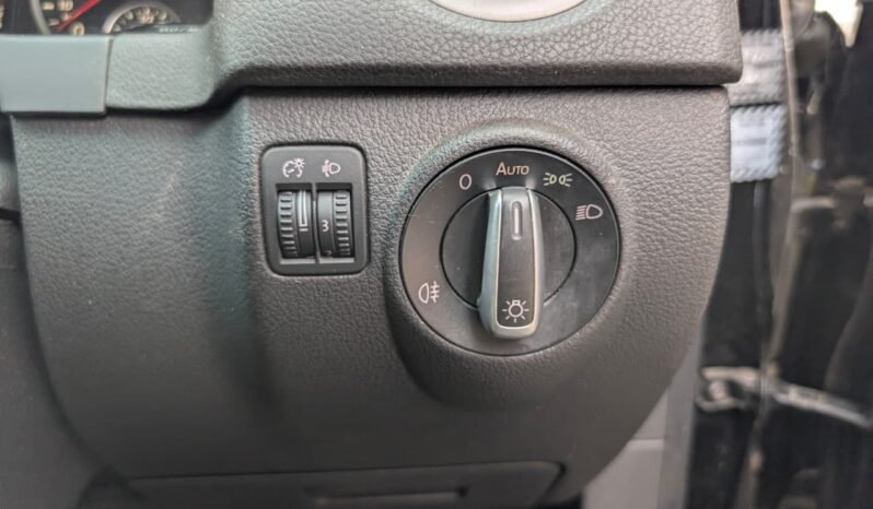 
								Volkswagen Tiguan full									