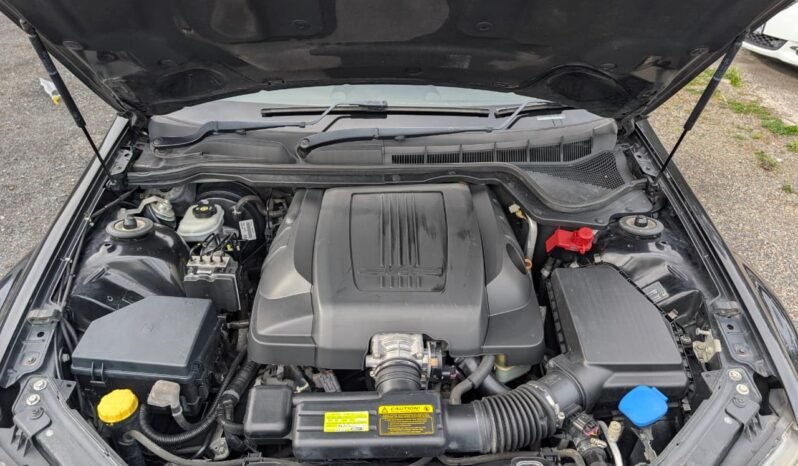 
								Commodore SV6 Wagon full									