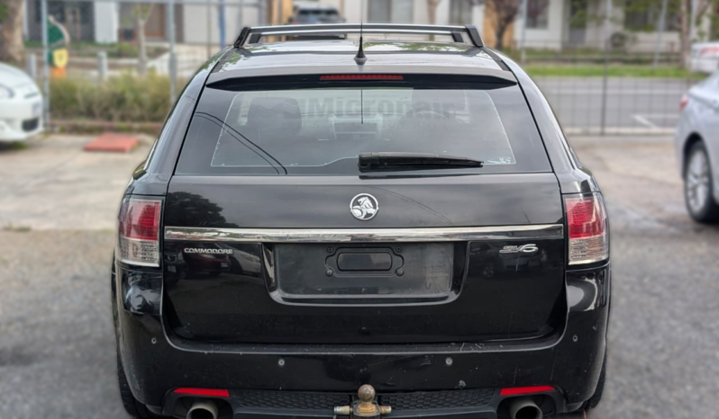 
								Commodore SV6 Wagon full									