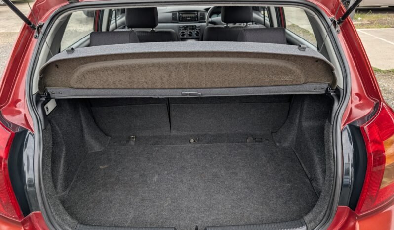 
								Toyota Corolla Conquest full									