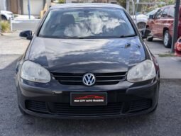 
										Volkswagen Golf full									