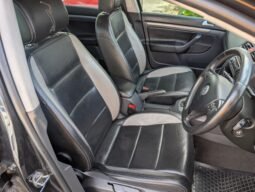 
										Volkswagen Golf full									