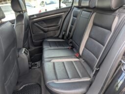 
										Volkswagen Golf full									