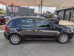
										Volkswagen Golf full									