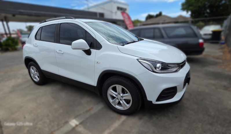 
								Holden Trax full									