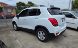 
										Holden Trax full									