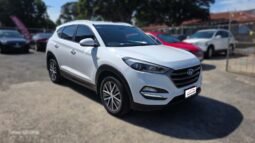 
										Hyundai Tucson full									