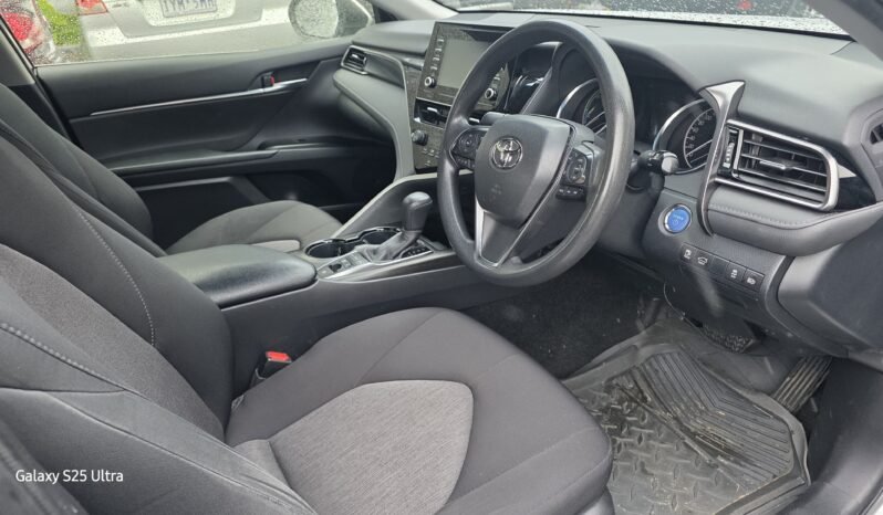 
								Toyota Camry full									