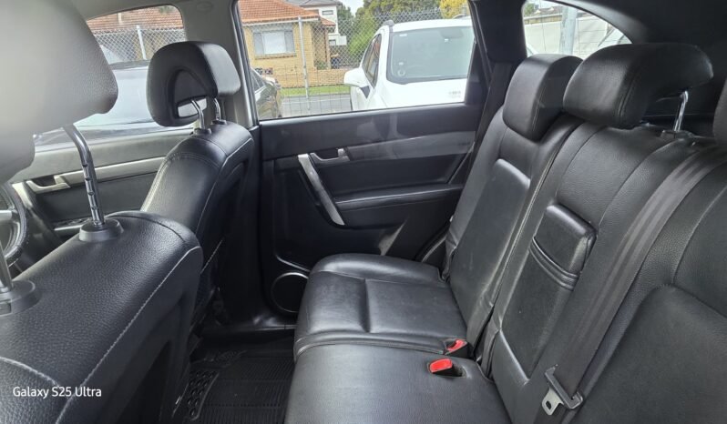 
								Holden Captiva full									