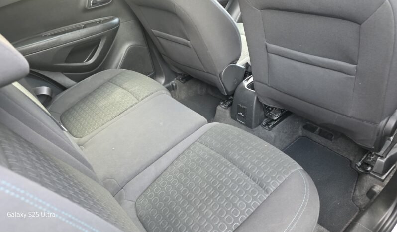 
								Holden Trax full									