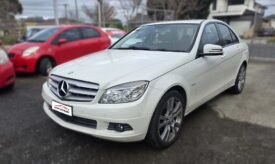 Mercedes-Benz C200