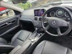 
										Mercedes-Benz C200 full									