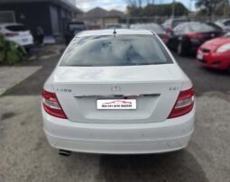 
										Mercedes-Benz C200 full									